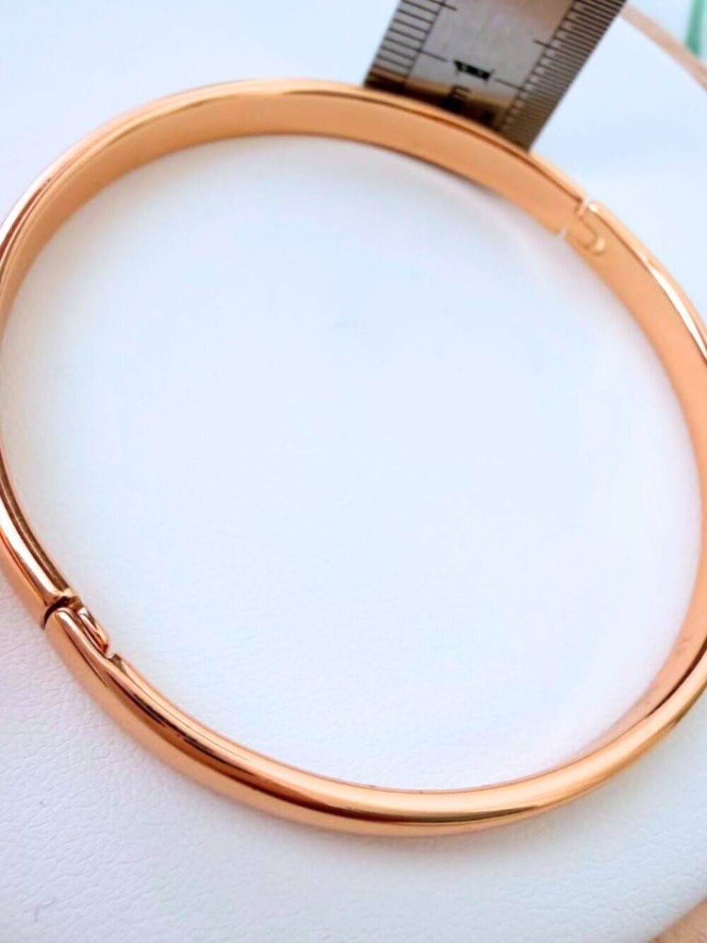 Classic Plain Hinged Bangle Bracelet – Rose Gold Plated | Sleek Minimalist - Picture 4 of 6